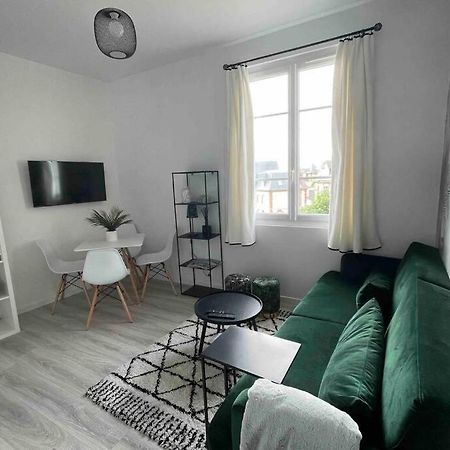 L'Oiseau Bleu Appt 2 Pieces , 150 M De La Plage Apartment Blonville-sur-Mer Exterior foto